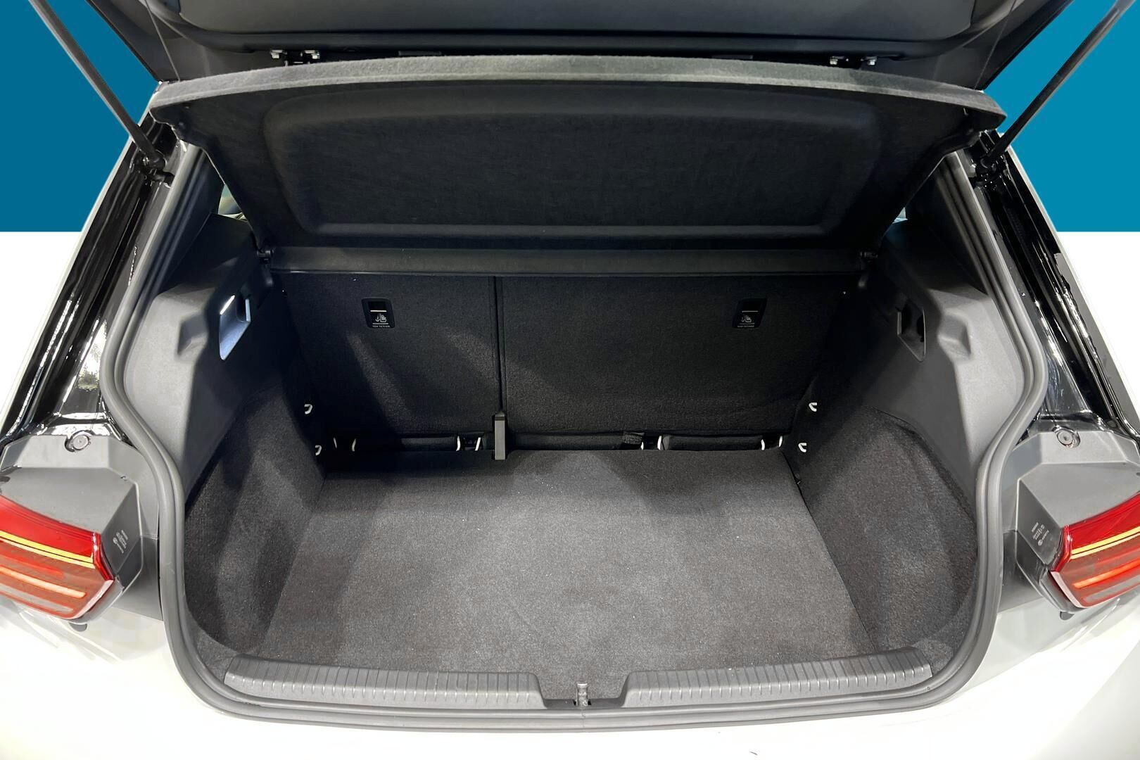 VOLKSWAGEN ID.3 iso kuva 11
