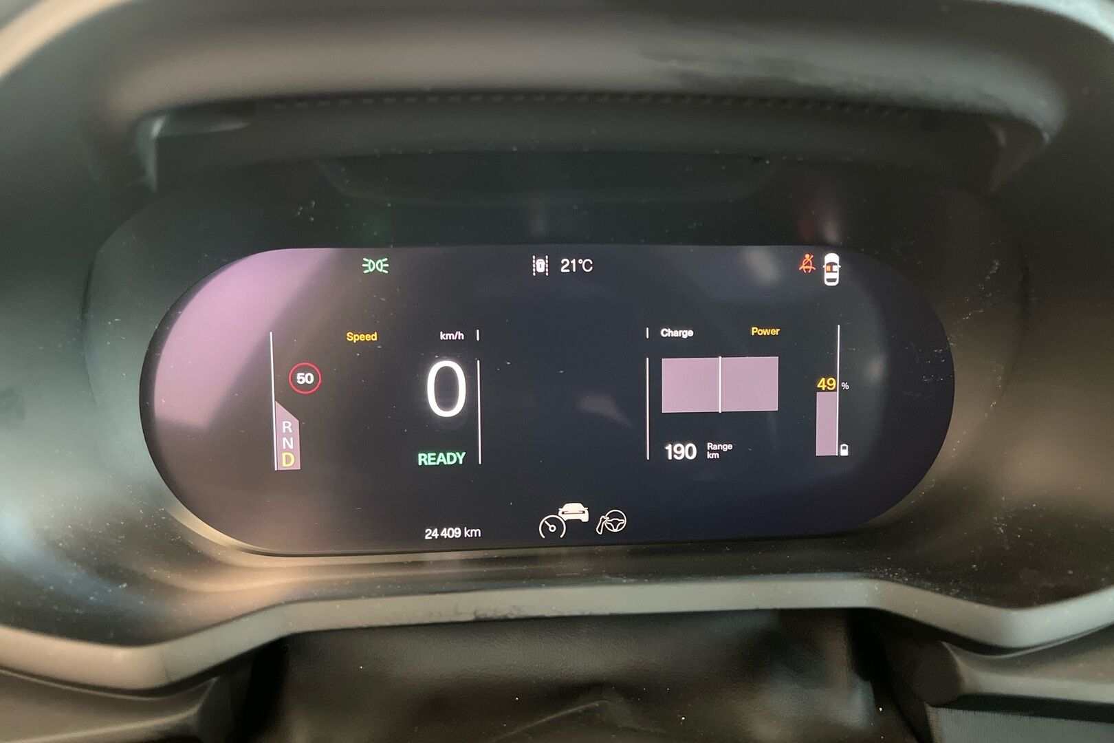 POLESTAR 2 iso kuva 12