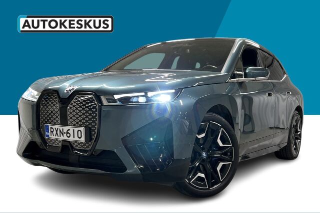 BMW iX