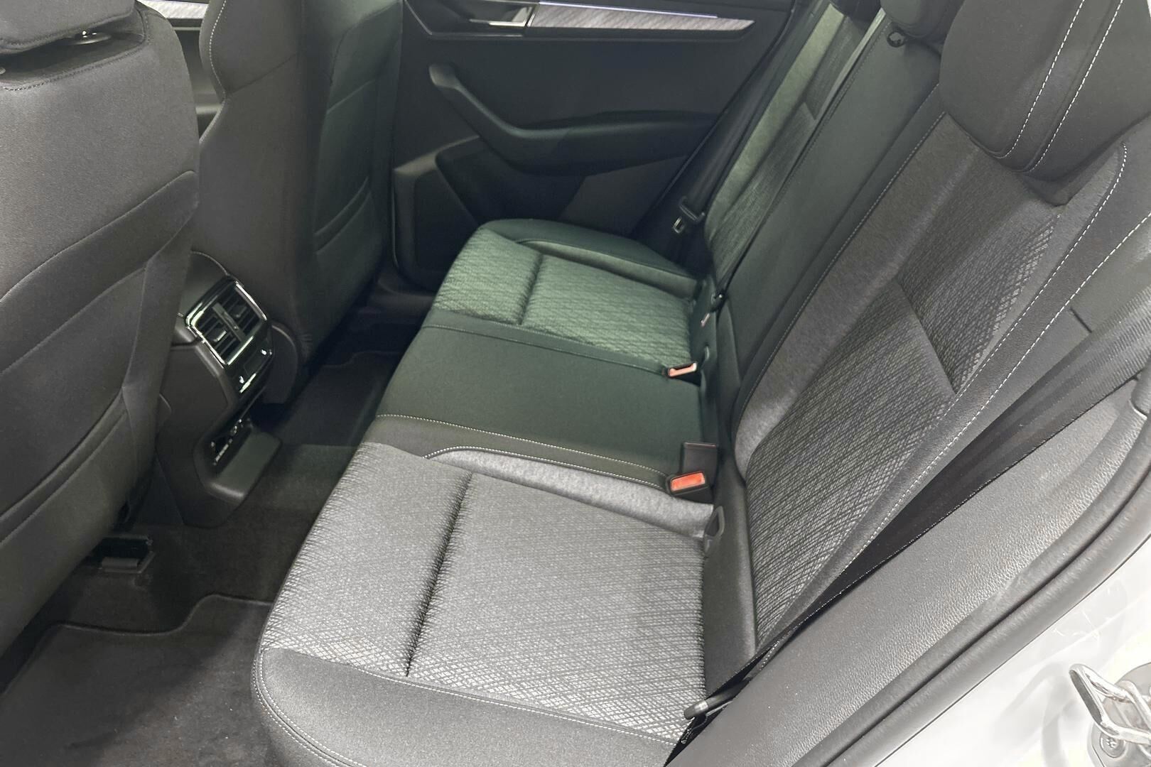 Skoda Karoq iso kuva 9