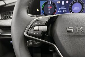 Skoda Superb esikatselu 20