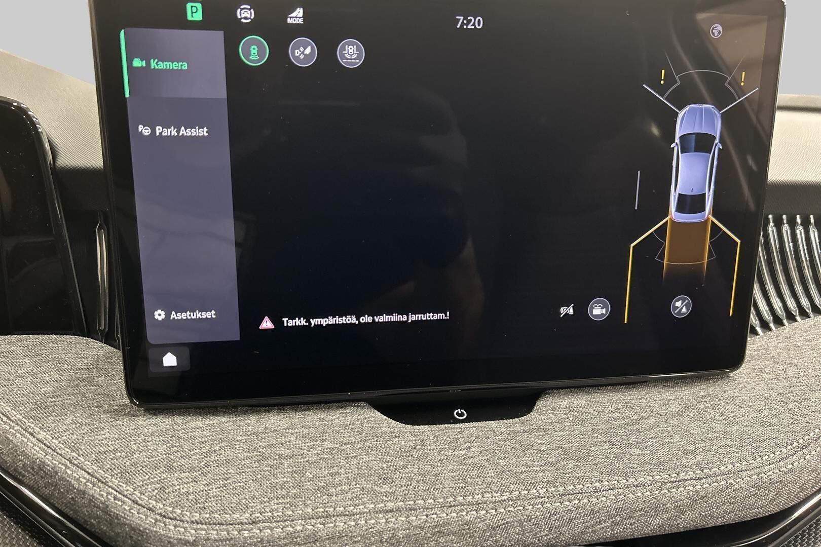 Skoda Superb iso kuva 22