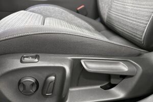 Skoda Superb esikatselu 24