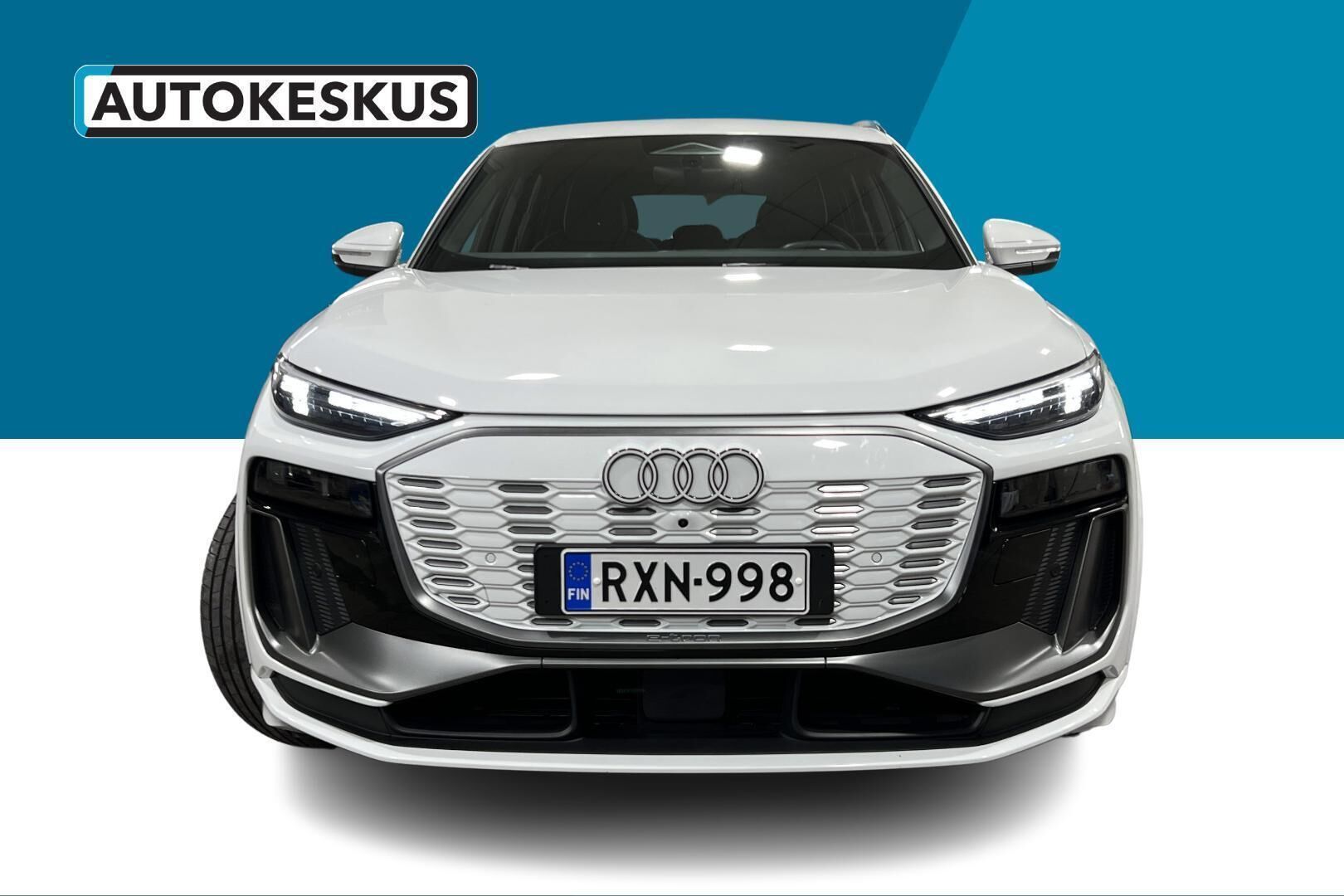 Audi Q6 e-tron iso kuva 2