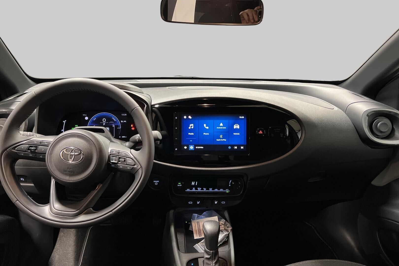 Toyota Aygo X iso kuva 17