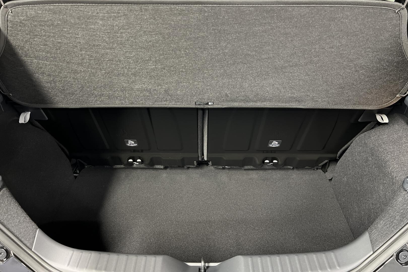 Toyota Aygo X iso kuva 10