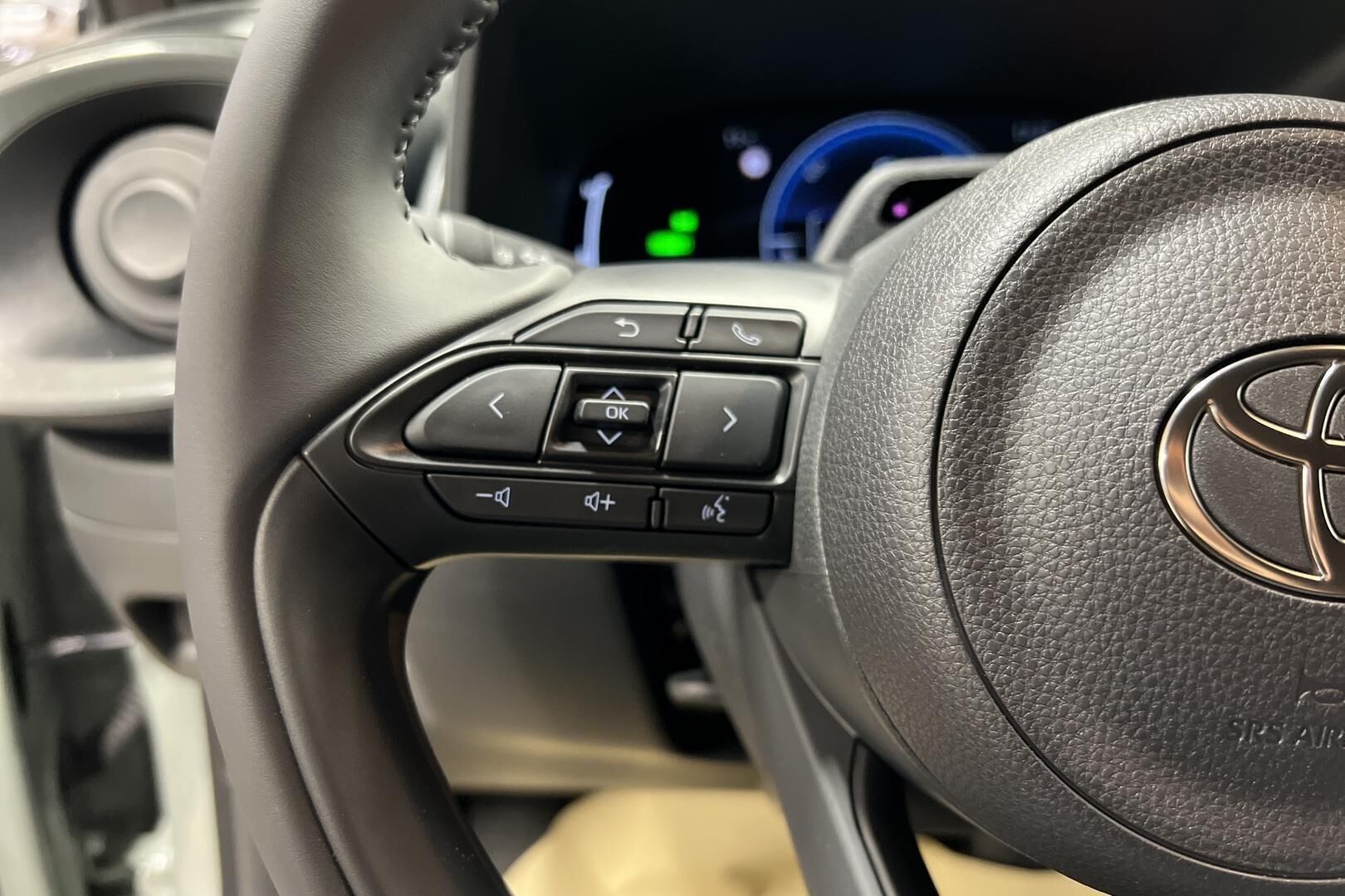 Toyota Aygo X iso kuva 15