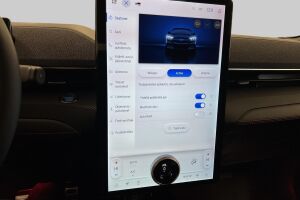 Ford Mustang Mach-E esikatselu 14