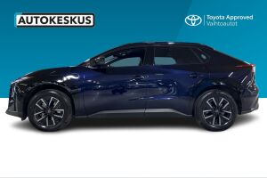 Toyota bZ4X esikatselu 6