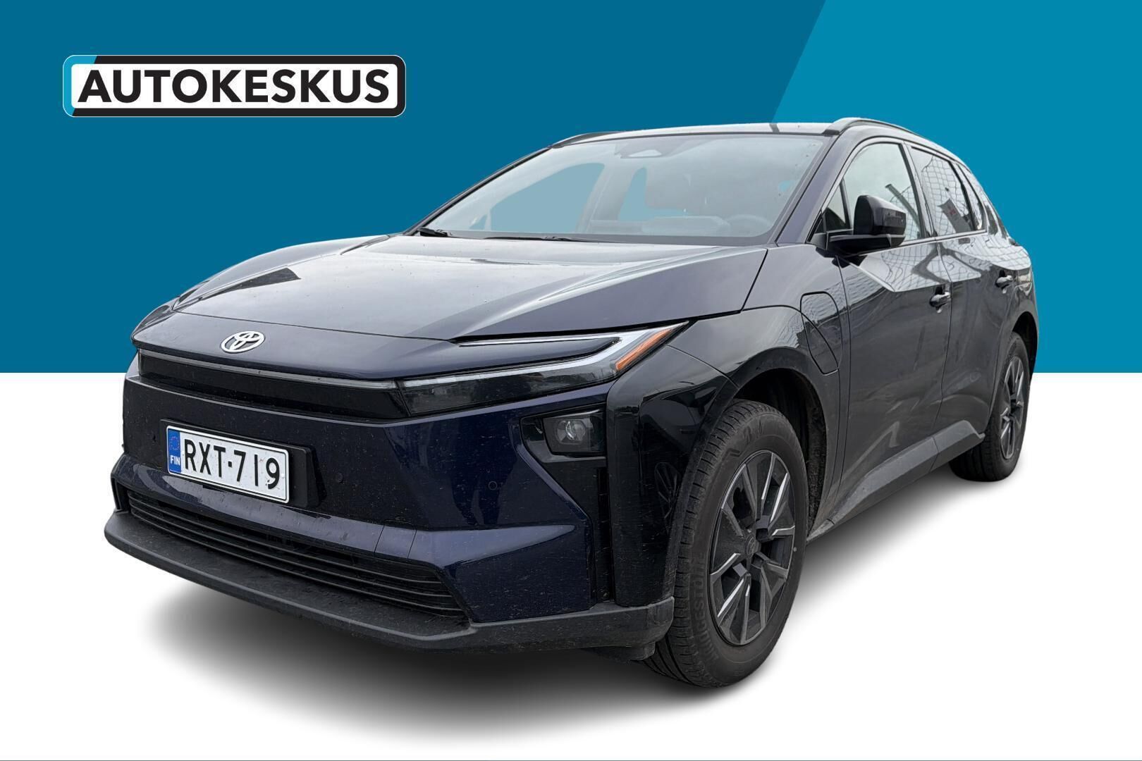 Toyota bZ4X iso kuva 0