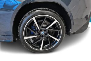 BMW iX3 esikatselu 12