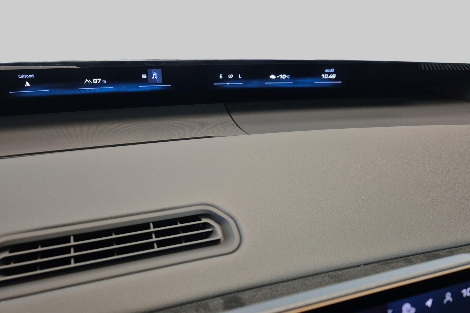 BMW iX3 iso kuva 14