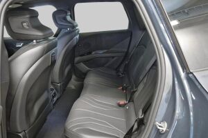 BMW iX3 esikatselu 9