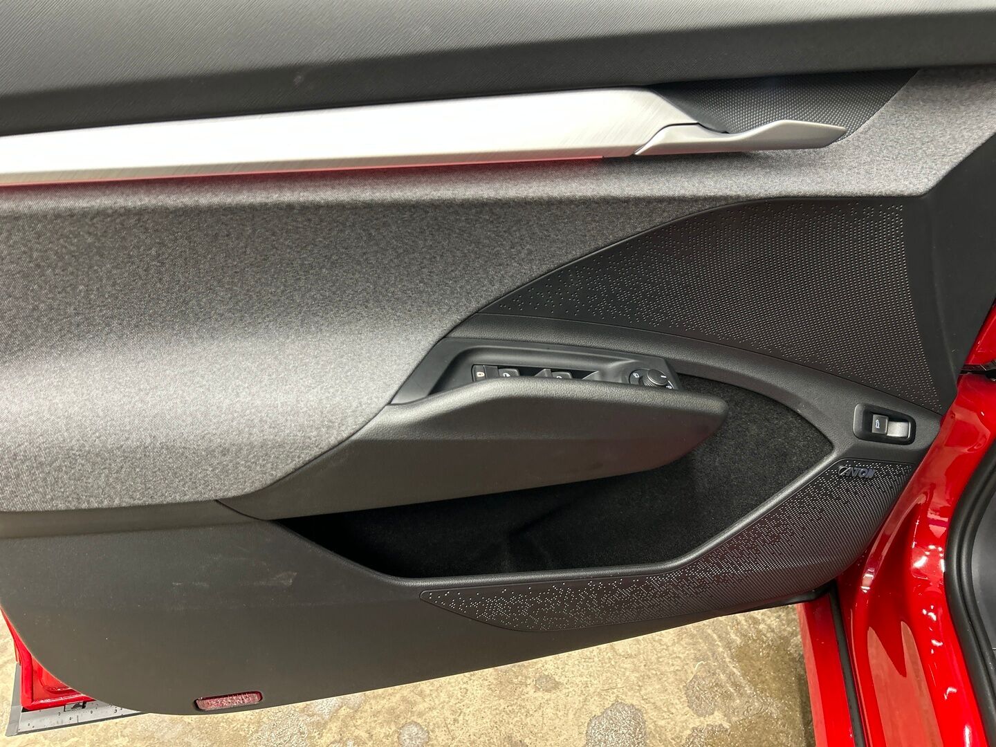 Skoda Enyaq iso kuva 13