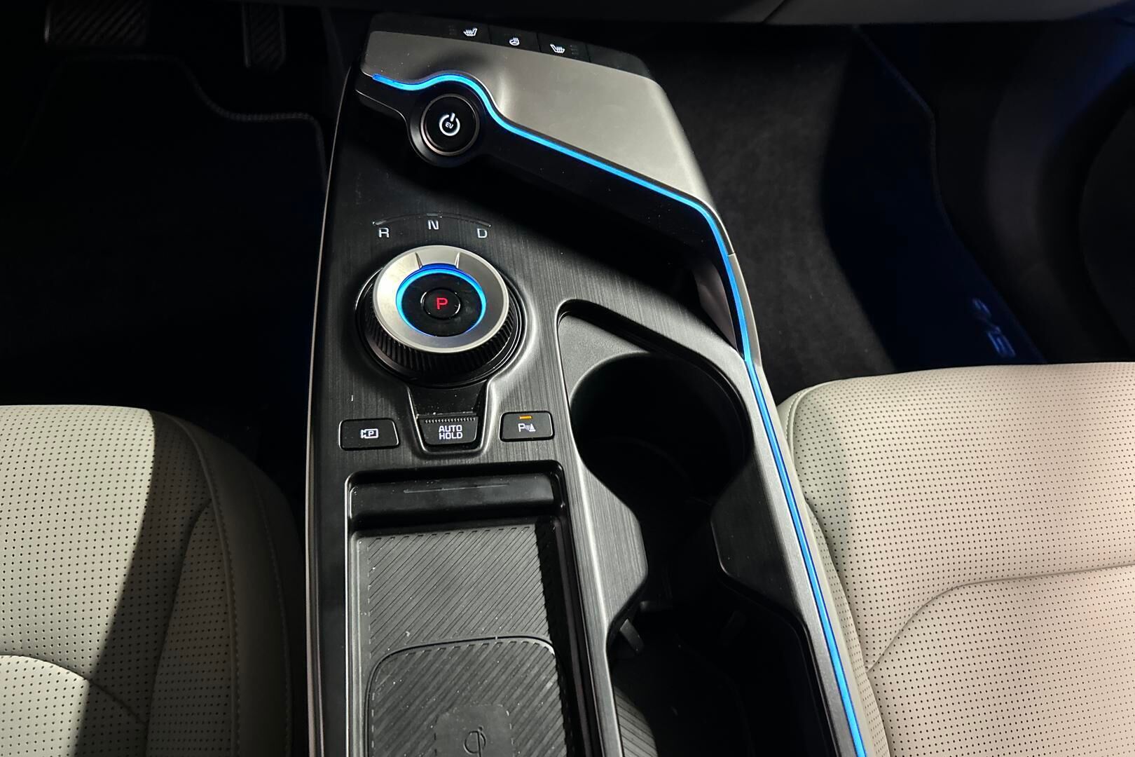 KIA EV6 iso kuva 19