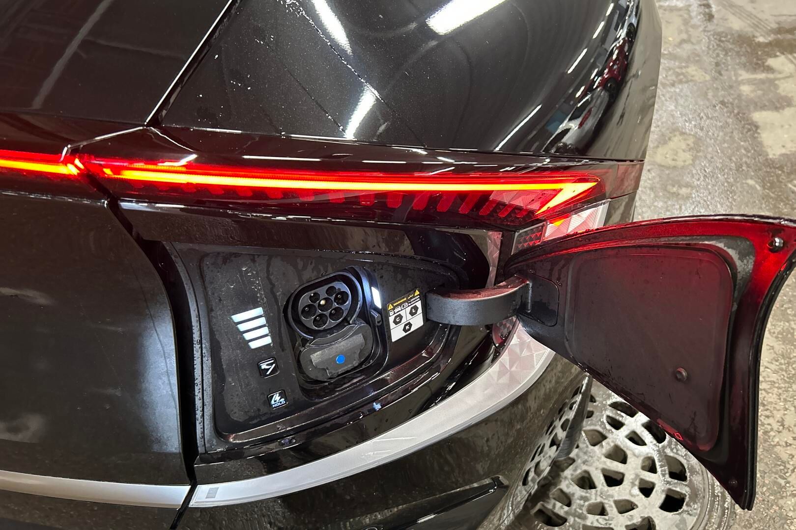 KIA EV6 iso kuva 27