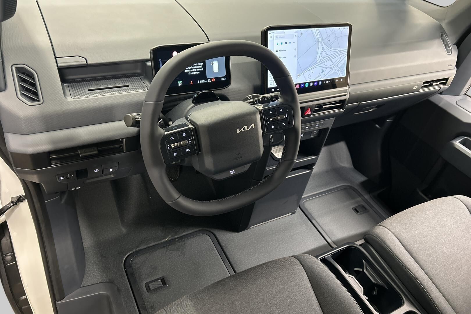 KIA PV5 Cargo iso kuva 10