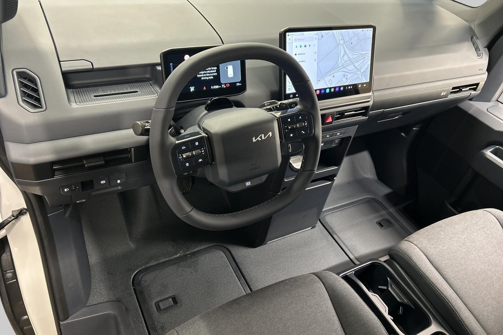KIA PV5 Cargo iso kuva 4