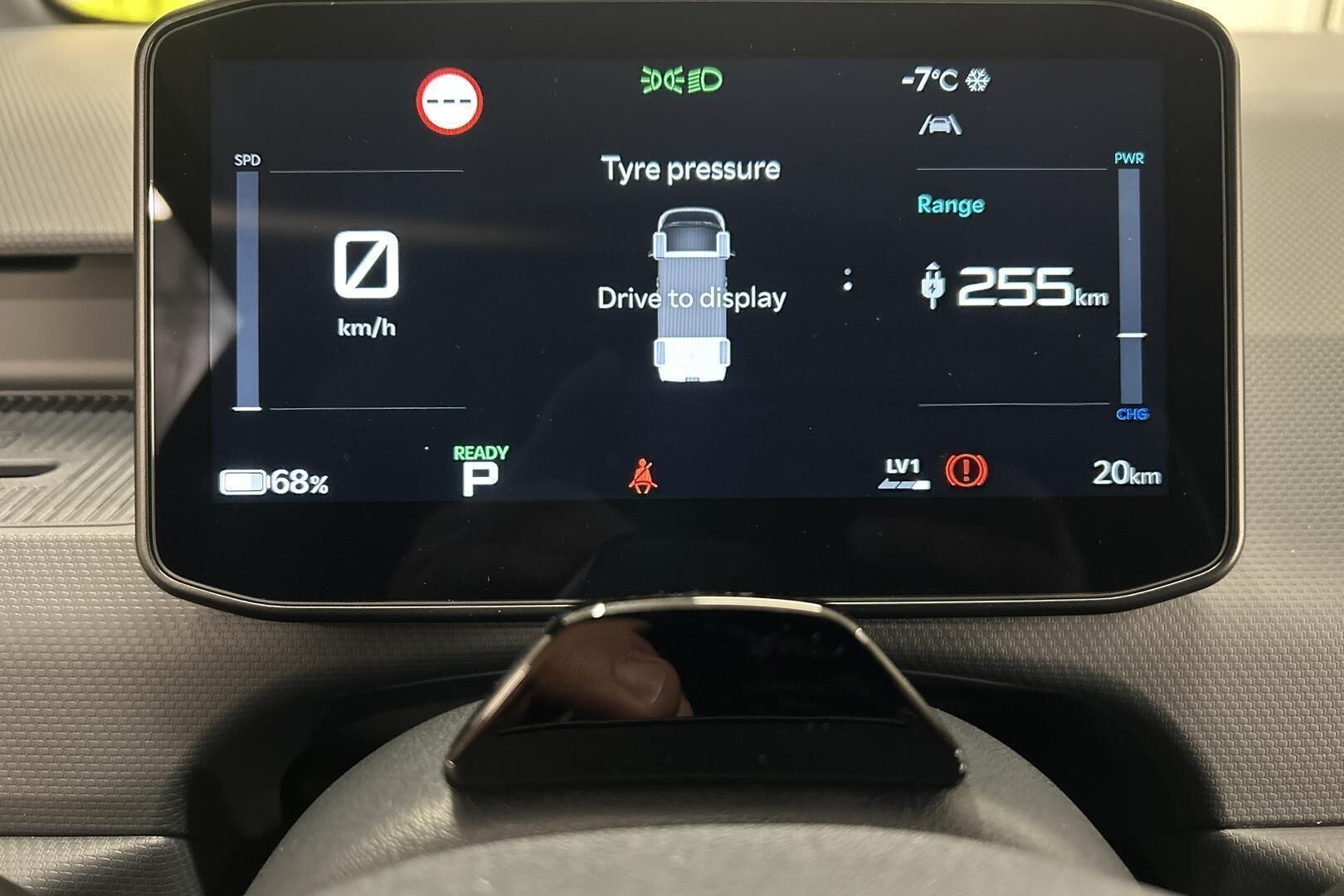 KIA PV5 Cargo iso kuva 13