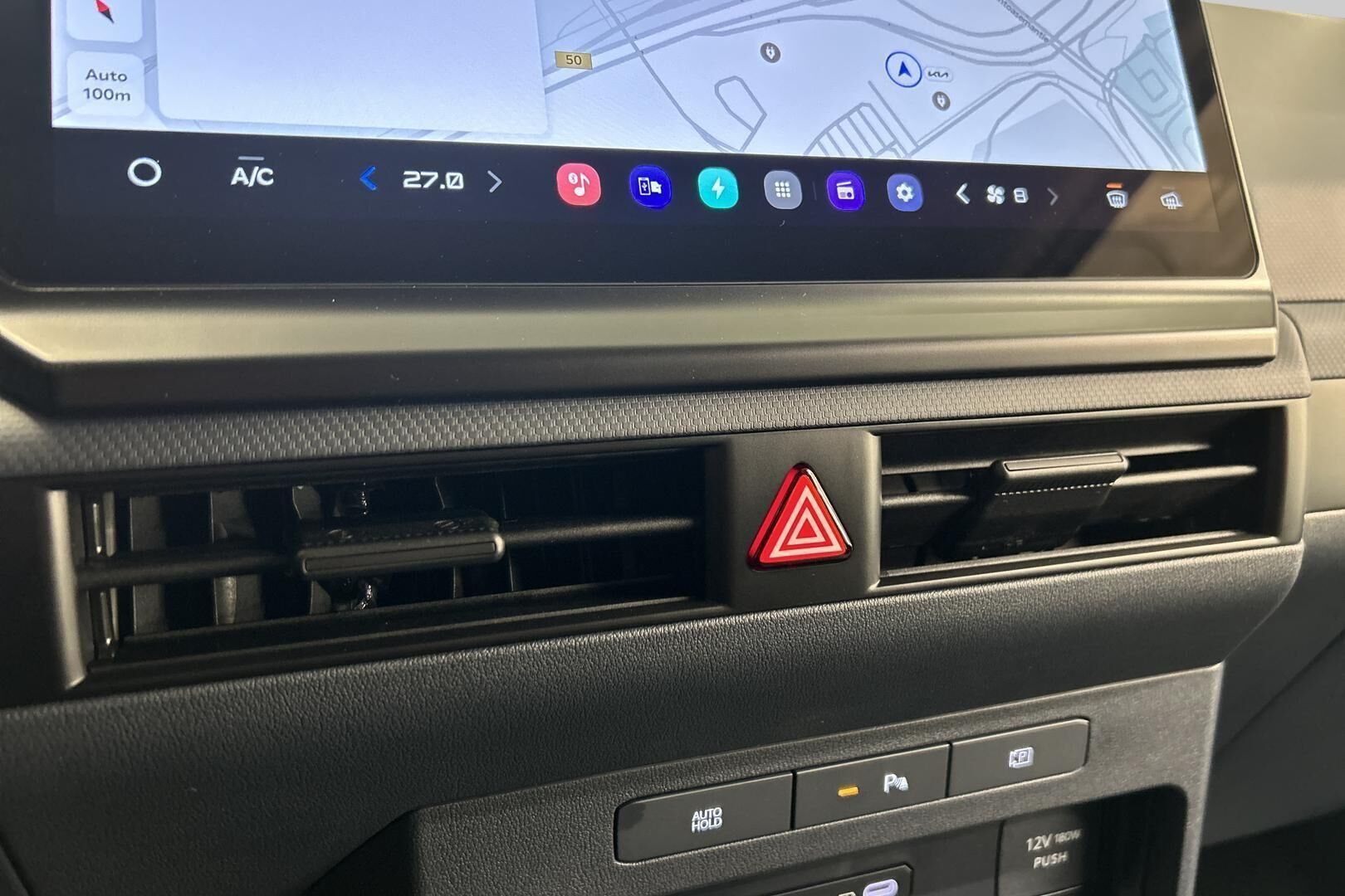 KIA PV5 Cargo iso kuva 18