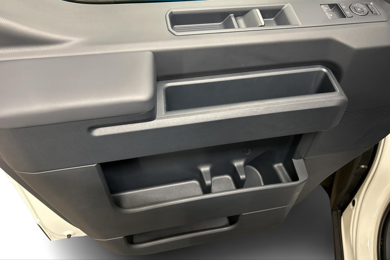 KIA PV5 Cargo iso kuva 19