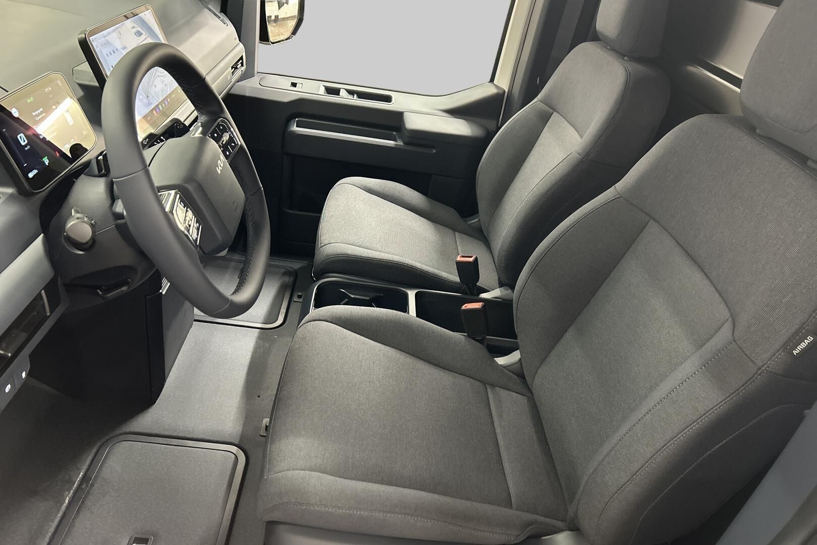 KIA PV5 Cargo iso kuva 9