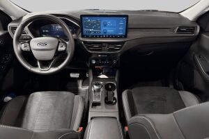 Ford Kuga esikatselu 10