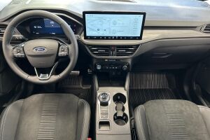 Ford Kuga esikatselu 7