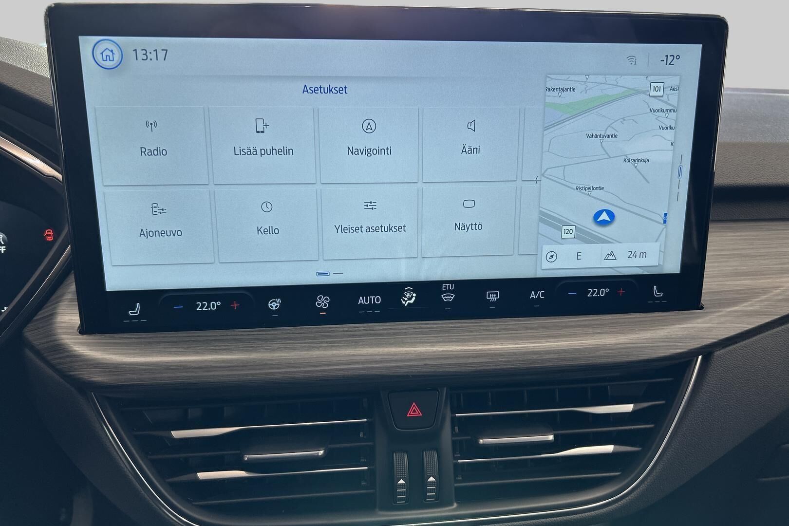 Ford Kuga iso kuva 9