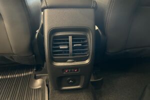 Ford Kuga esikatselu 22
