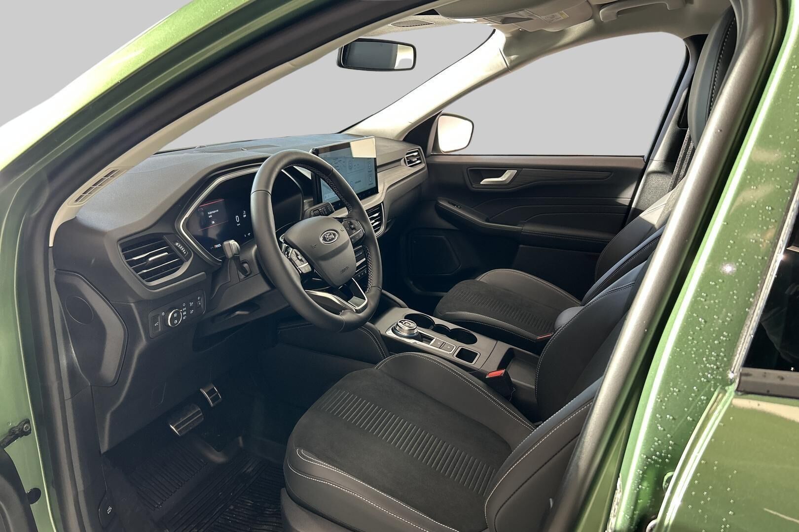 Ford Kuga iso kuva 4
