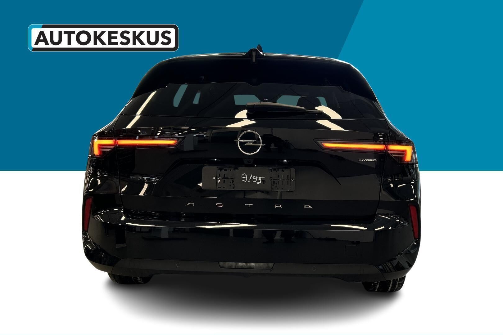 Opel Astra iso kuva 5