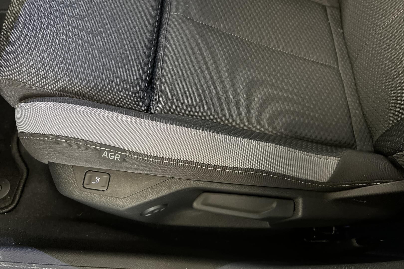 Opel Astra iso kuva 14