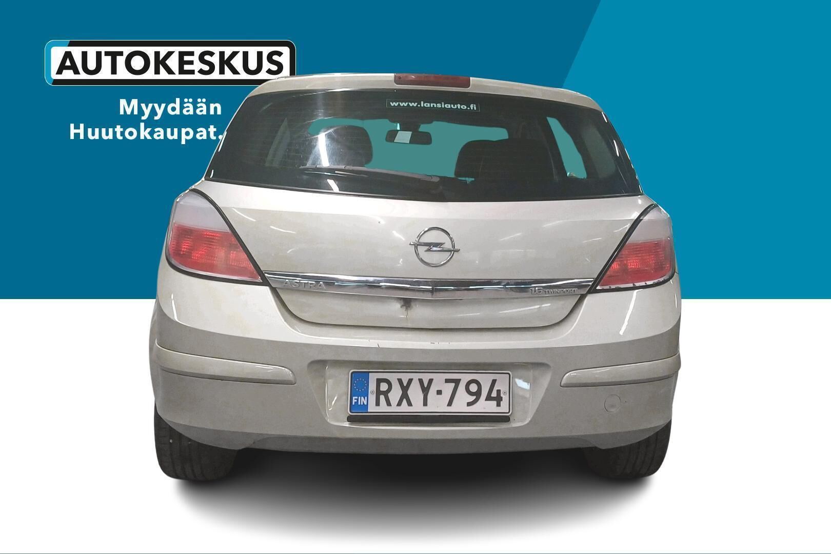 Opel Astra iso kuva 5