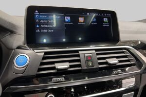 BMW IX3 esikatselu 10