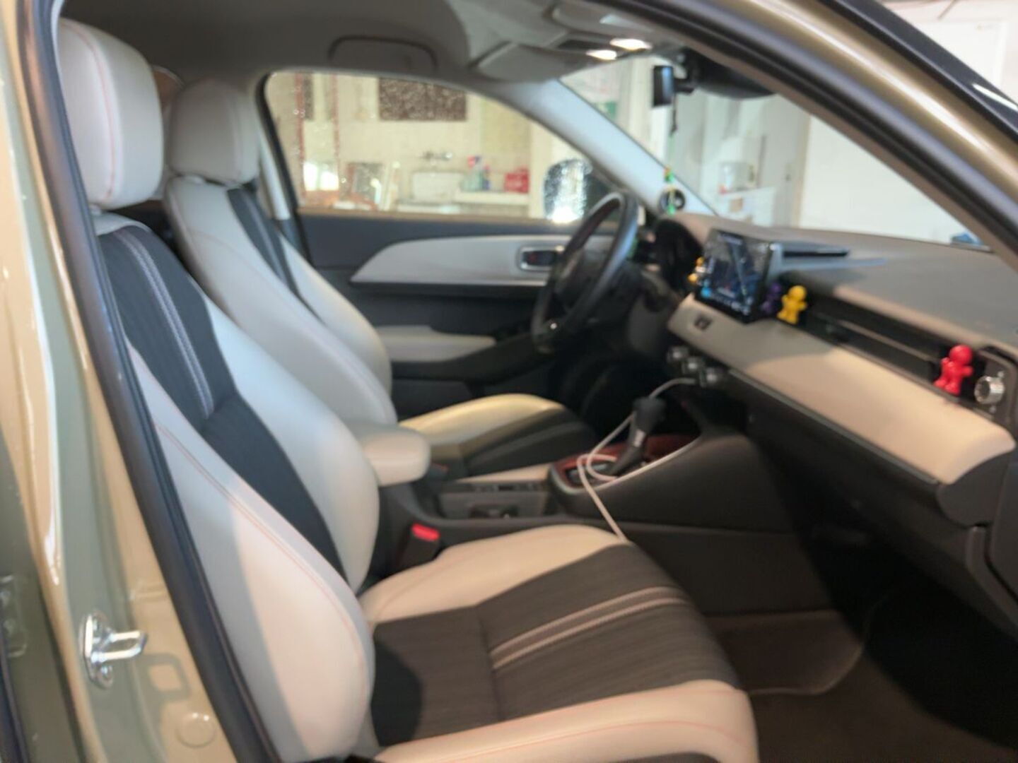 HONDA HR-V iso kuva 3