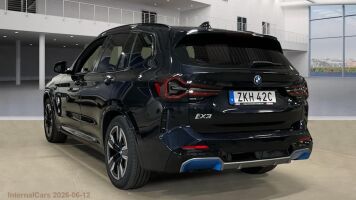BMW IX3 esikatselu 3