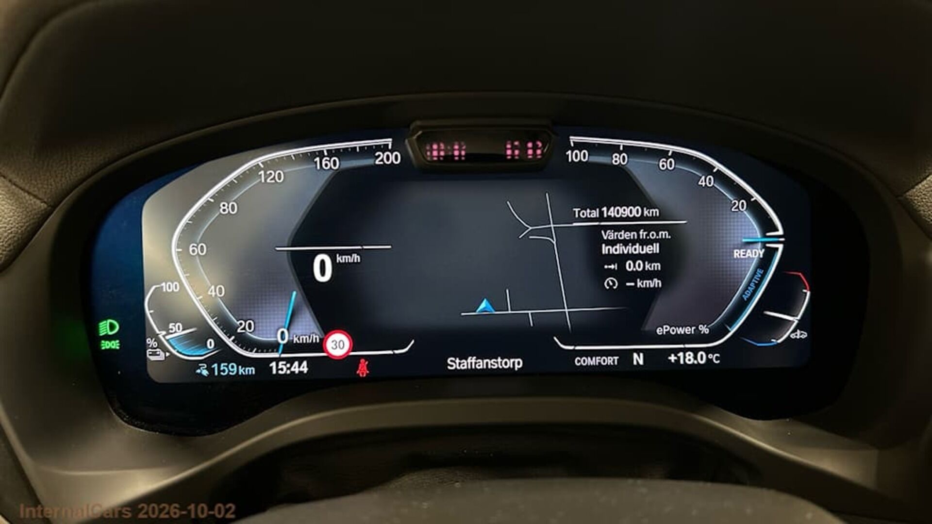 BMW IX3 iso kuva 5