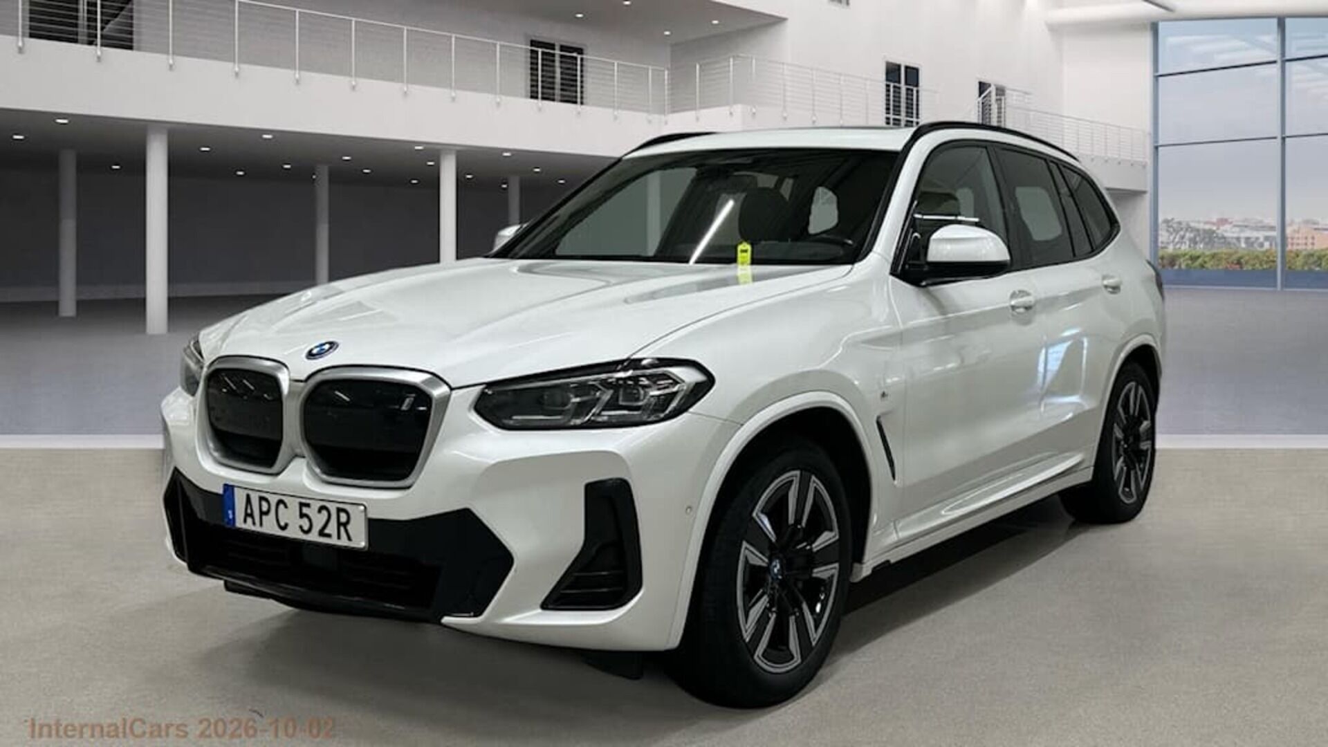 BMW IX3 iso kuva 0