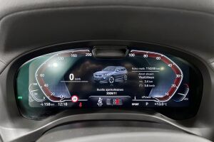 BMW IX3 esikatselu 30