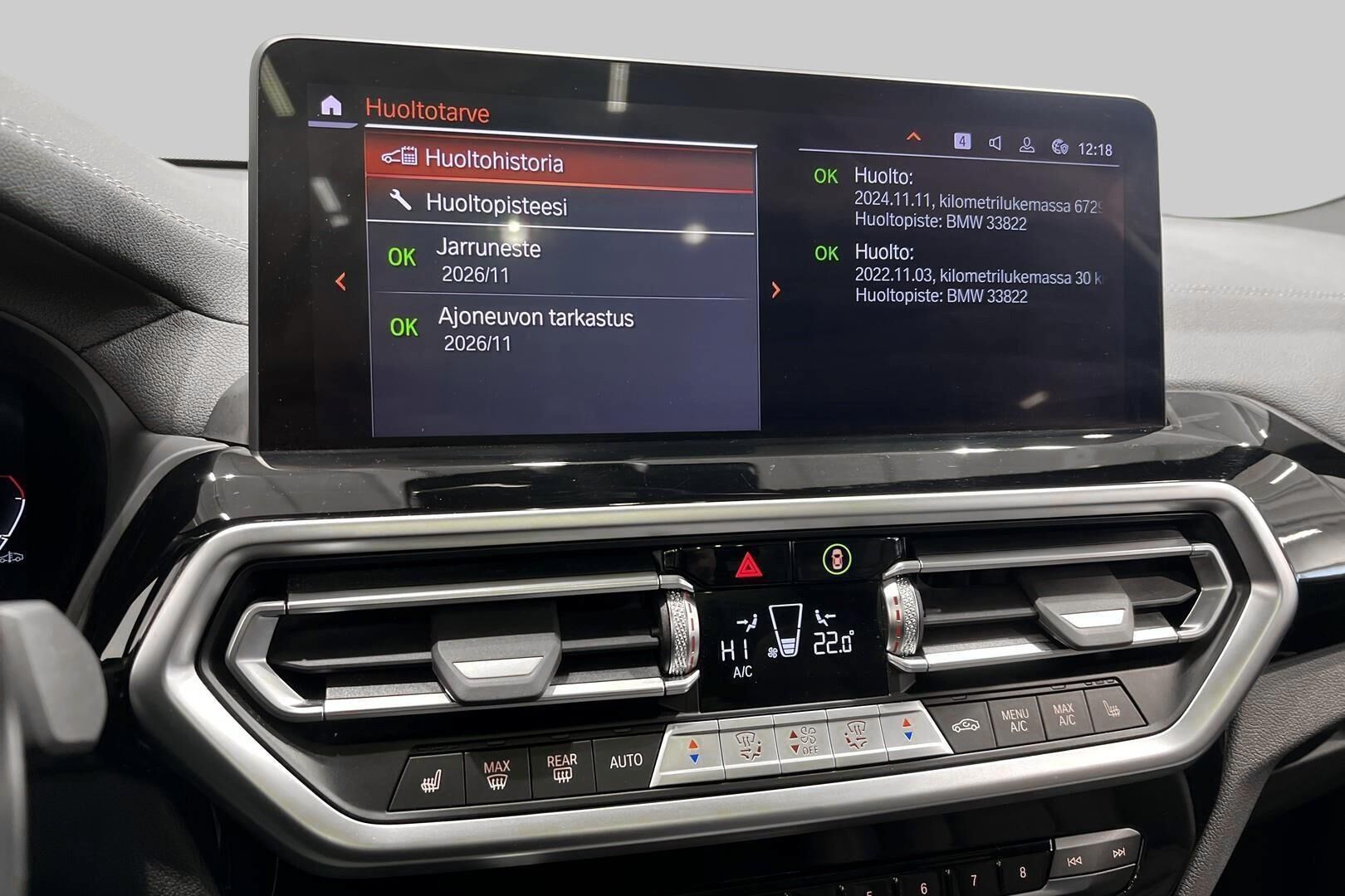 BMW IX3 iso kuva 6