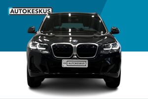 BMW IX3 esikatselu 1