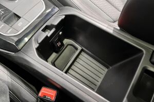 BMW IX3 esikatselu 11