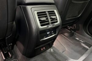 BMW IX3 esikatselu 17