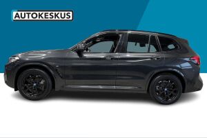 BMW IX3 esikatselu 26