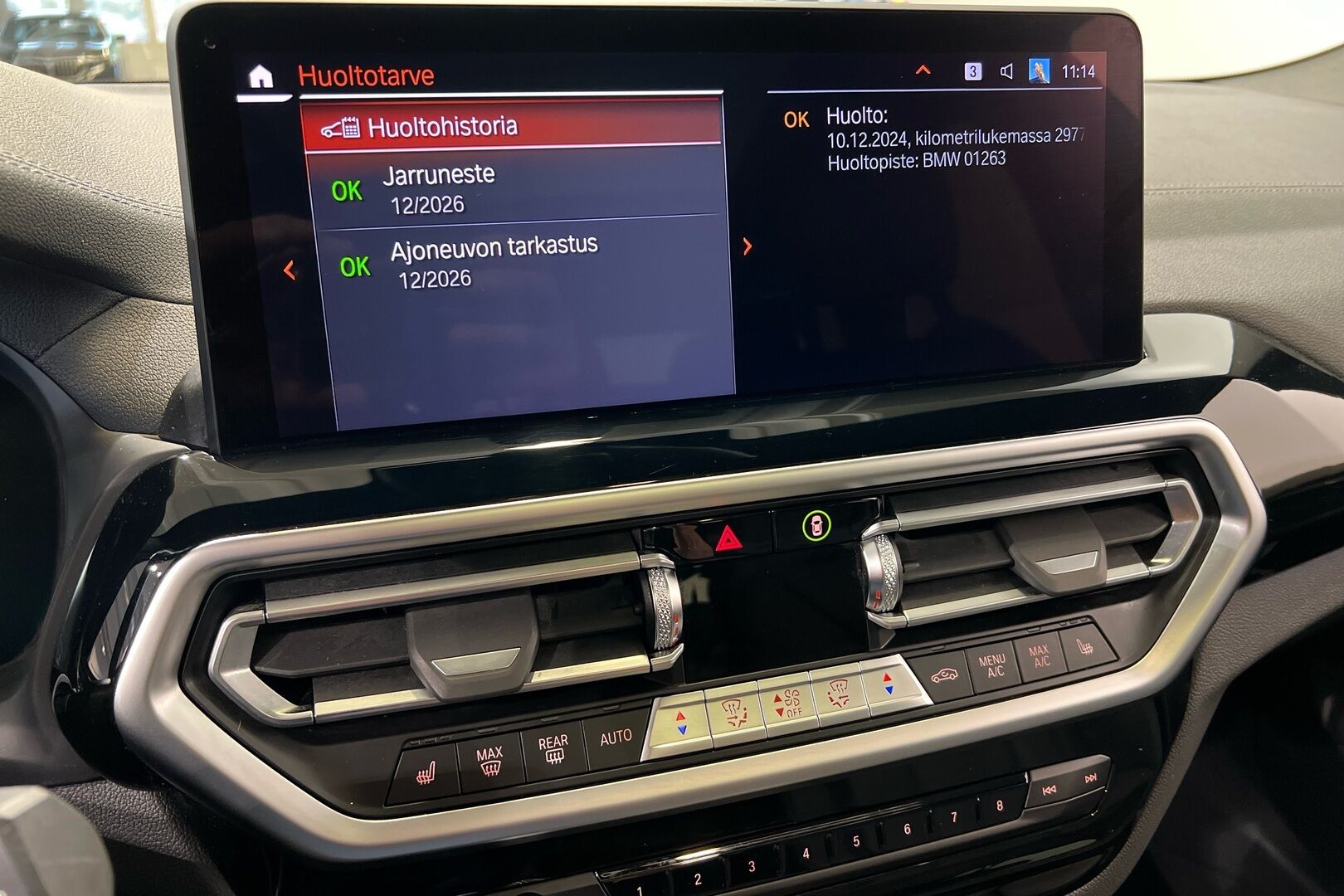 BMW IX3 iso kuva 17
