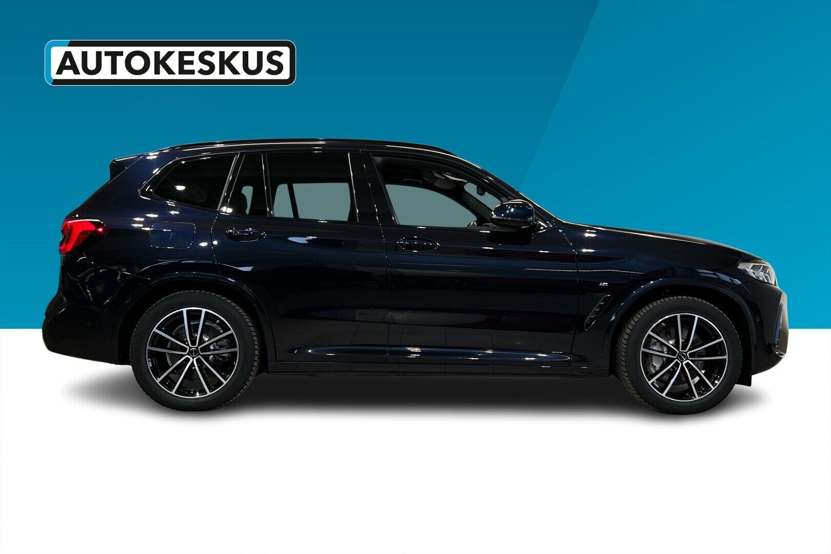 BMW IX3 iso kuva 5