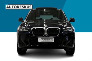 BMW IX3 esikatselu 1