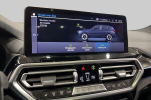 BMW IX3 esikatselu 15