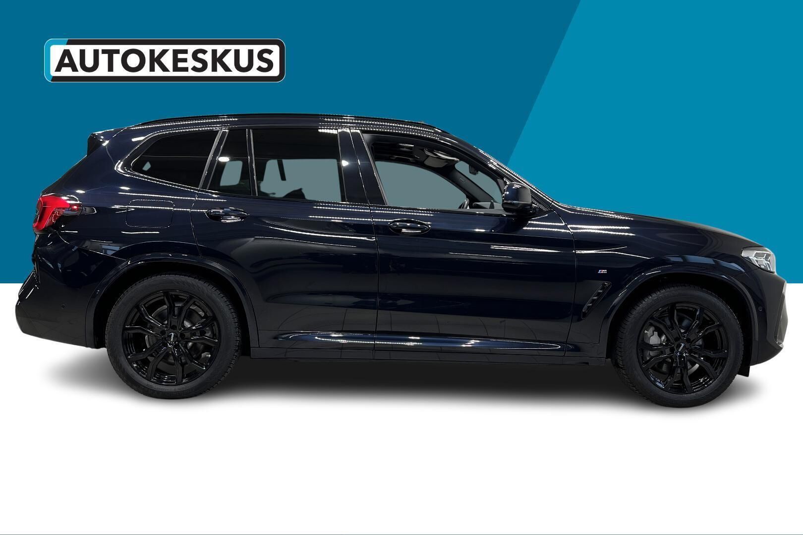 BMW IX3 iso kuva 3
